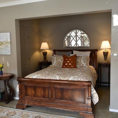 Warm Springs Inn & Winery Sunnyslope Bagian luar foto