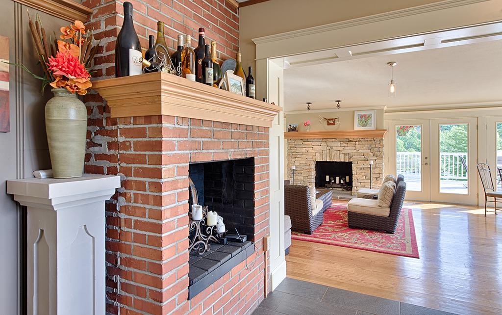 Warm Springs Inn & Winery Sunnyslope Bagian luar foto