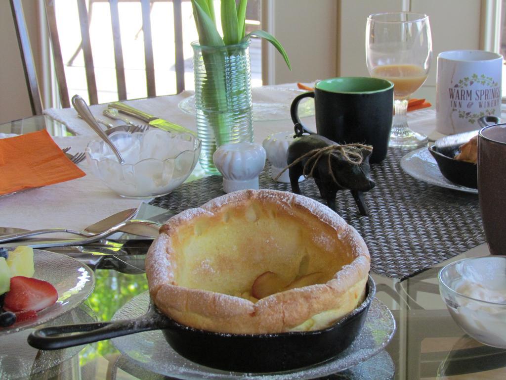 Warm Springs Inn & Winery Sunnyslope Bagian luar foto