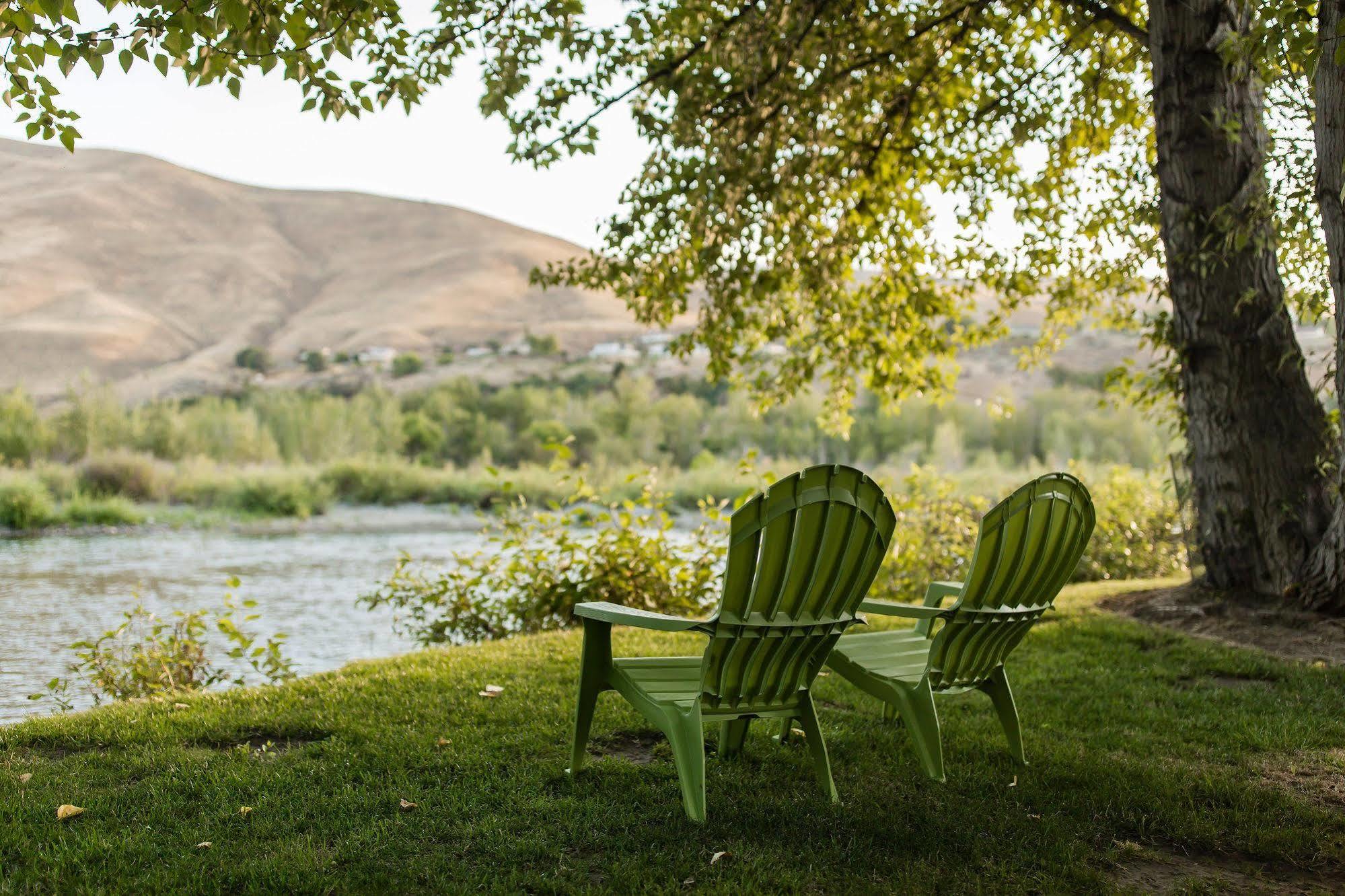Warm Springs Inn & Winery Sunnyslope Bagian luar foto