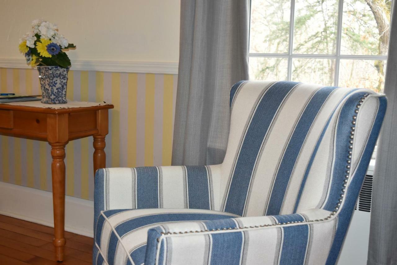 Warm Springs Inn & Winery Sunnyslope Bagian luar foto