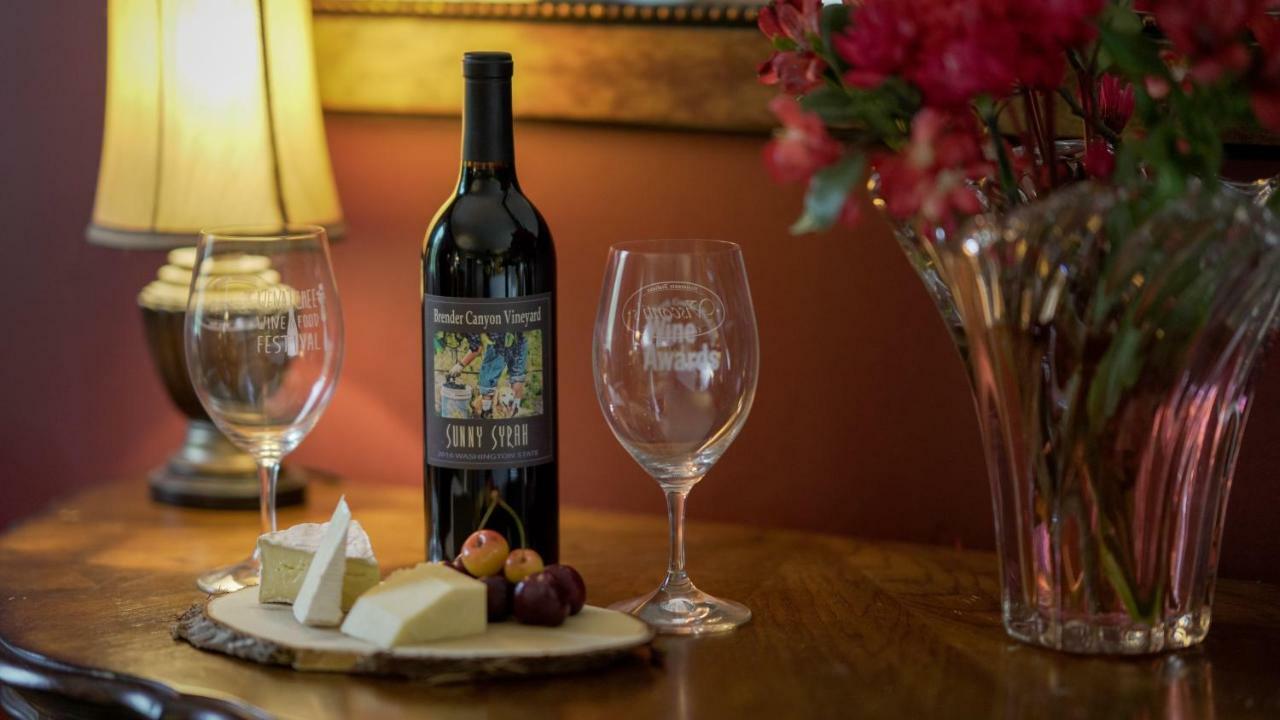 Warm Springs Inn & Winery Sunnyslope Bagian luar foto