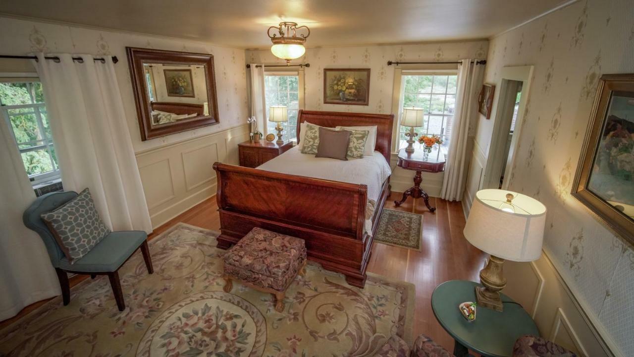 Warm Springs Inn & Winery Sunnyslope Bagian luar foto